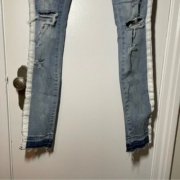 Kollar Distressed Stripe Denim Skinny Jean size 28